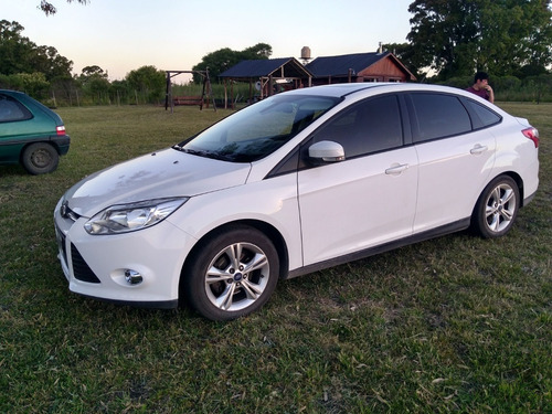 Ford Focus ||| Se Plus 2.0 2014 4 Puertas Cuero