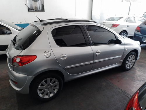 Peugeot 207 1.6 Feline 106cv