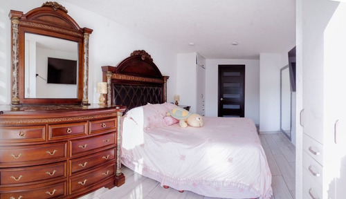 Imagen 9 de 14 de Casa En Venta En Naucalpan Con 3 Pisos