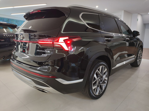 Hyundai Santa Fe 2.5T Limited Tech Dct