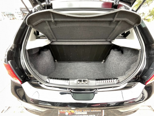 Imagem 13 de 14 de Volkswagen Gol Special 1.0