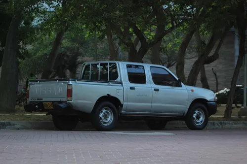 Nissan Frontier 2.4l 4x2