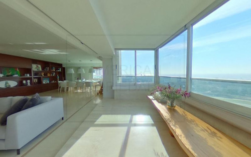 Imagen 21 de 30 de Piso Alto Con Vista Al Rio 4 Dormitorios Con Baño En Suite Luminoso En Las Cañitas