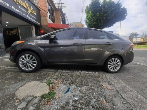 Ford Fiesta Titanium