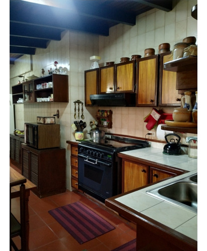 Casa Acogedora En Dos Niv Urb. Panorama El Barbecho Los Teques