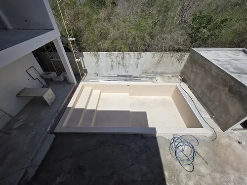 Casa En Preventa En De 4 Recamaras En Jardines La Rejoyada, Merida.