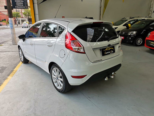 Ford Fiesta 1.6 16v Titanium Flex Powershift 5p