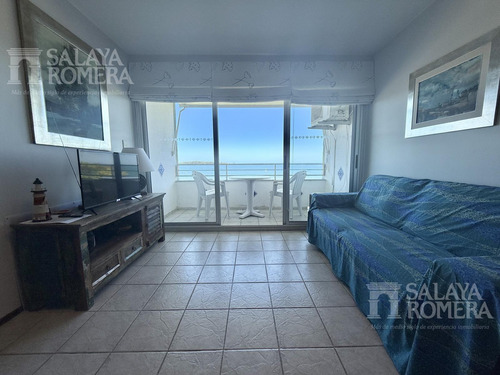 Departamento En Playa Mansa