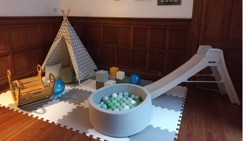 Alquiler Plaza Blanda / Nórdica / Montessori / Juegos/ Mesas