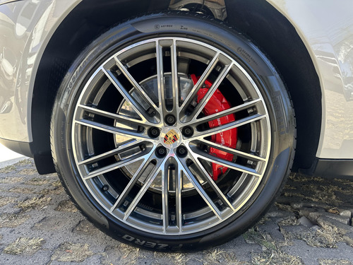 Porsche Macan Gts 2024 Gris