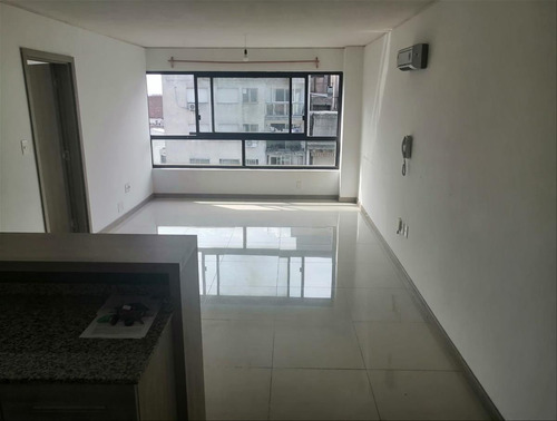 Alquiler Apartamento 1 Dormitorio 1 Baño Centro Montevideo