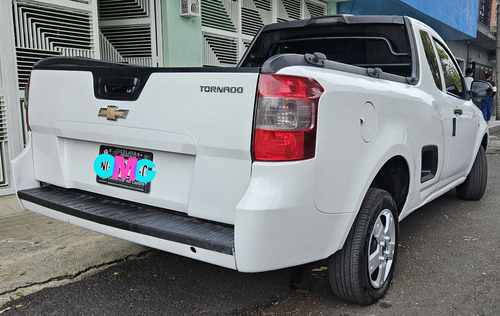 Chevrolet Tornado 1.8 Ls Mt