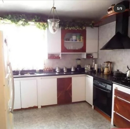 Imagen 5 de 9 de Casa Catia La Mar.urb La Colina. 4hab, 3 Baños, 4puesto,