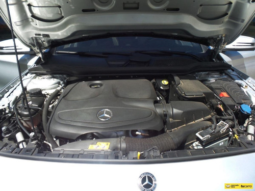 Imagen 14 de 22 de Mercedes-benz Clase Gla 1.6 Turbo Urban At