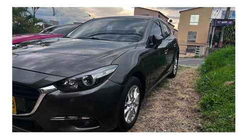 Mazda 3 2.0 Sport Touring