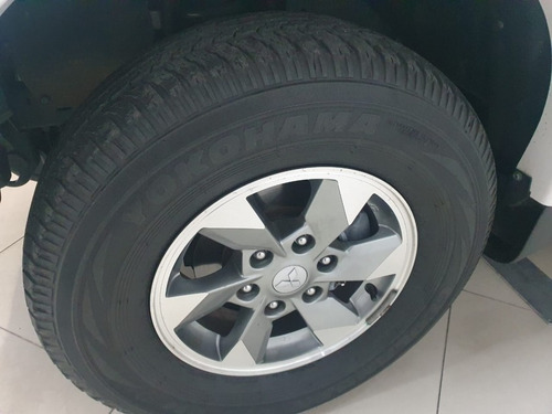 Imagem 7 de 15 de Mitsubishi L200 Triton Sport Hpe 2.4