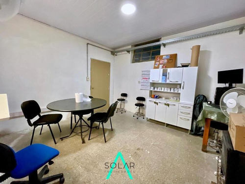 Imagen 5 de 9 de Venta Local / Depósito En Reducto