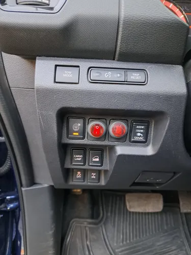 Nissan Frontier 4.0 Pro-4x V6 4x4 At