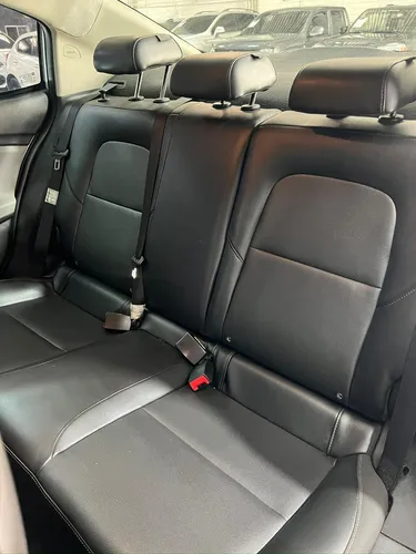 Chevrolet Onix 1.0T Premier Sedan At