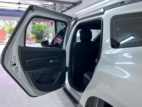 Renault Duster Intens MT 1.3 Turbo 4x4 2023