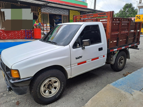 Chevrolet LUV 2.3 Std Tfr