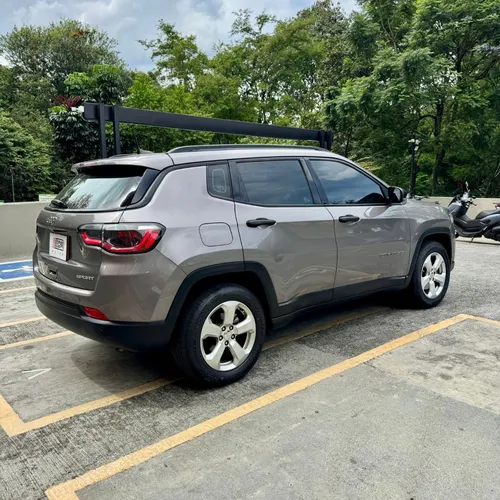 Jeep Compass 2.4 4x2 Sport