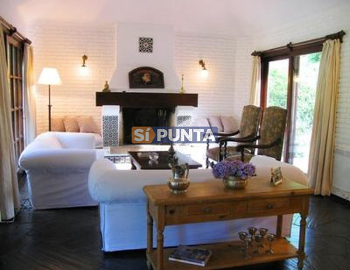 Imagen 2 de 6 de Casa En Alquiler
