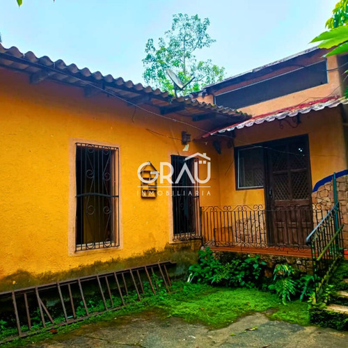 Casa En Venta En Altos De Santa Fe