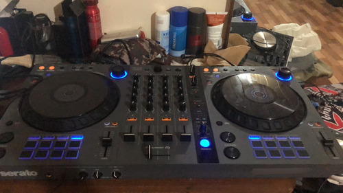 Controlador Ddj-flx6-gt Color Grafito (Usado)