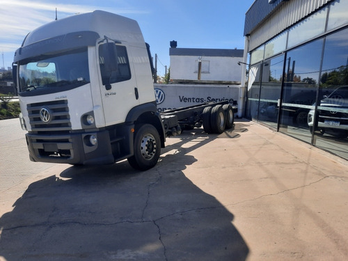 Imagen 2 de 4 de Volkswagen Constellation 24250