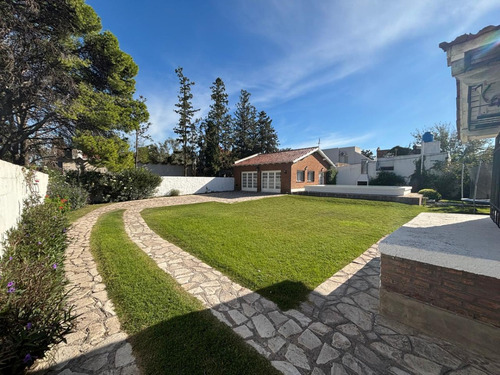 Florida 1000-impecable Casa En Venta