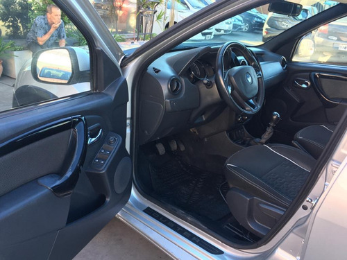 Renault Duster Oroch 2.0 Outsider Plus 2016