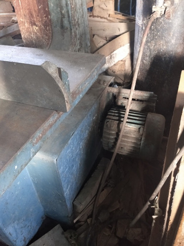 Maquina Sierra Cinta Industrial De Carpintería.