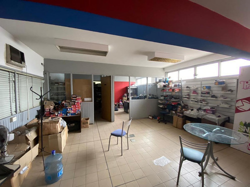 Imagen 23 de 25 de Galpón Industrial 3 Naves - 3600 M² Cub. - Oficinas - Baños - Vestuarios - San Justo
