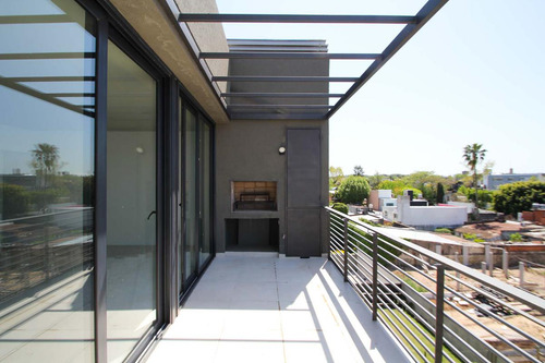 Departamento 2 Ambientes En Venta - Beccar-vias/rolon