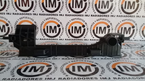 Tanque Plástico Chevrolet Tracker Izquierdo Envio Gratis