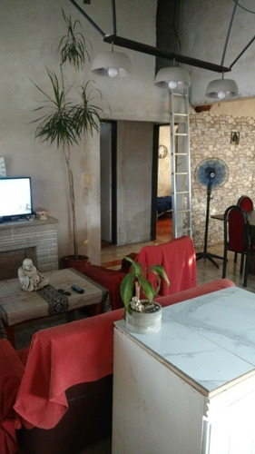 Imagen 11 de 14 de Galpon Con Vivienda En Venta En Lanus Este