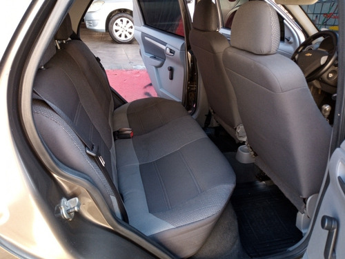 Imagem 11 de 13 de Chevrolet Celta 2014 1.0 Advantage Flex Power 5p