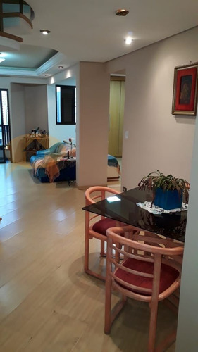 Apartamento - Ref: 8221