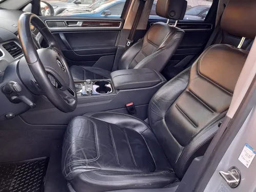 Volkswagen Touareg 4.2 V8 A-v8 At