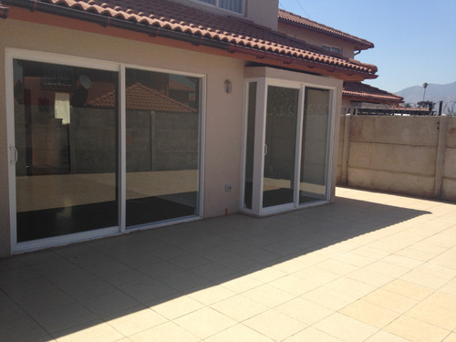 Cómoda Casa, En Bonito Sector De Buin 3d3b 1bod Est