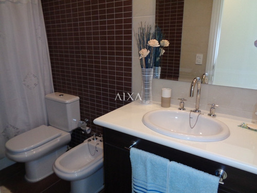 Apartamento En Punta Del Este, Imperiale Luxury Towers- Ref: 261