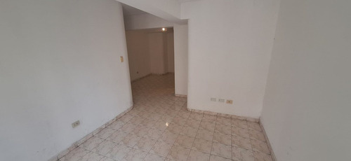 Venta Dpto 2 Dorm Con Balcon Y Lavadero B° Norte