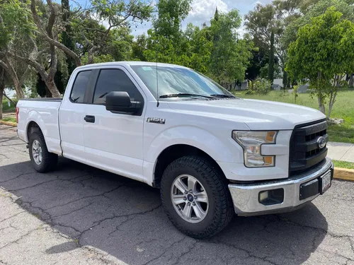 Ford F-150 3.7 Xl Cabina Y Media 4x2 Mt | MercadoLibre