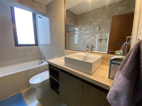 Hermoso Departamento En Venta De 4 Dorm. En Andalue