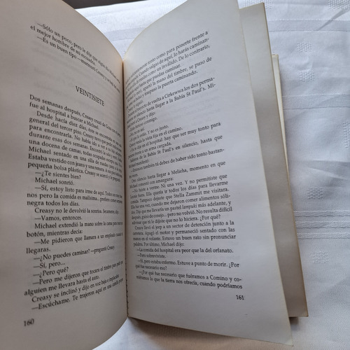 Asesinato Perfecto - A. J. Quinnell - Emecé Editores 1996 (Usado)