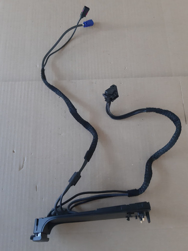 Conector Descansa Brazos Mini Cooper 14-19 F55 292 892-02 (Usado)