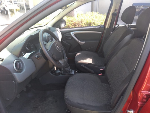 Imagen 7 de 12 de Duster 1.6 Confort Plus