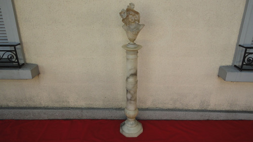 Pedestal De Marmol Antiguo Tapa Circular Finas Vetas Vealo
