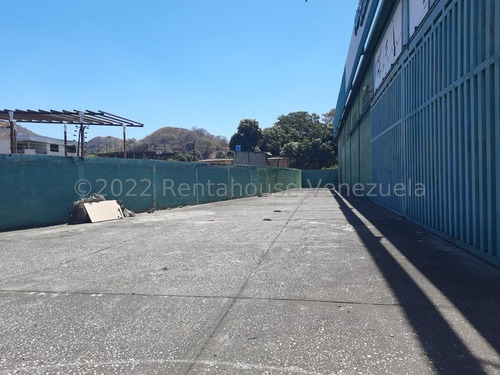 Imagen 6 de 8 de Galpon- Local Comercial En Av. Fermin Toro De San Juan De Los Morros. 22-23073 Yinett A.